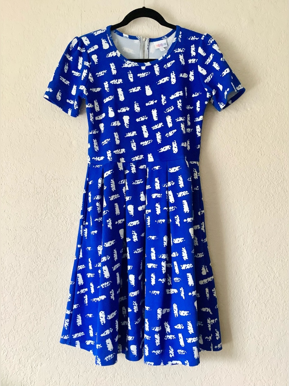 LuLaRoe Royal Blue Amelia Dress with White Abstract Print with pockets